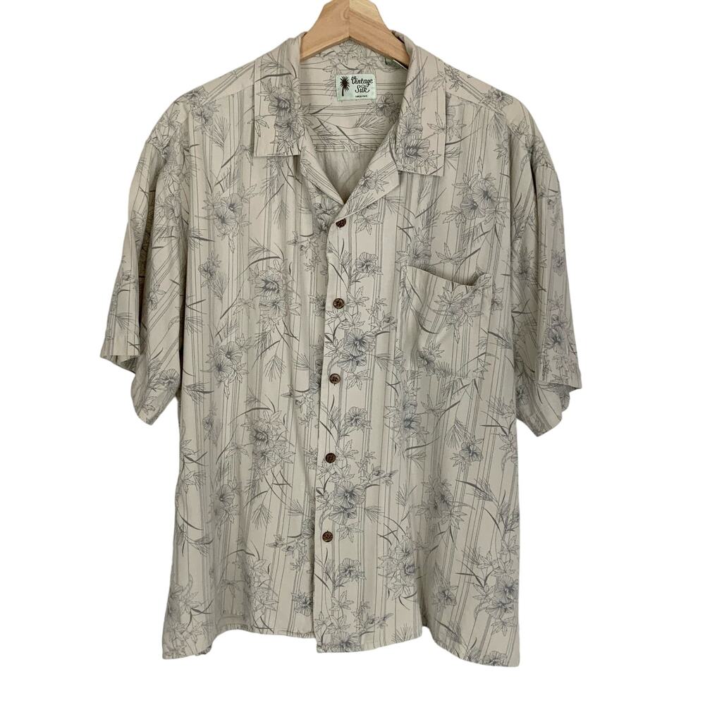 Vintage Silk Circa 1969 Silk Floral Hawaiian Print Shirt Men's Size XL Beige